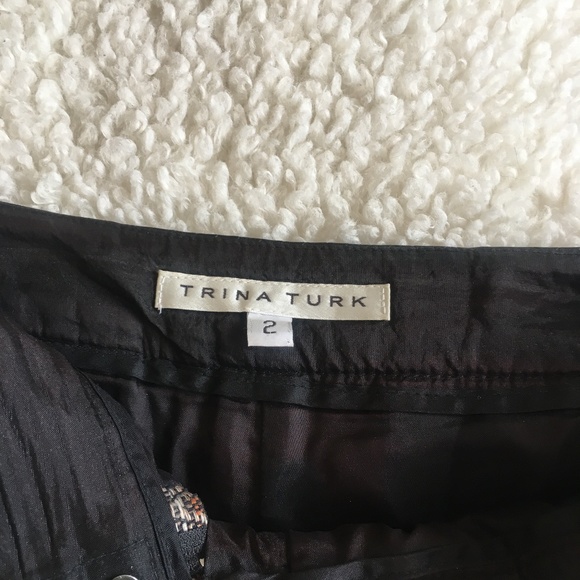 TRINA TURK Tribal Patterend Shorts - Picture 7 of 8